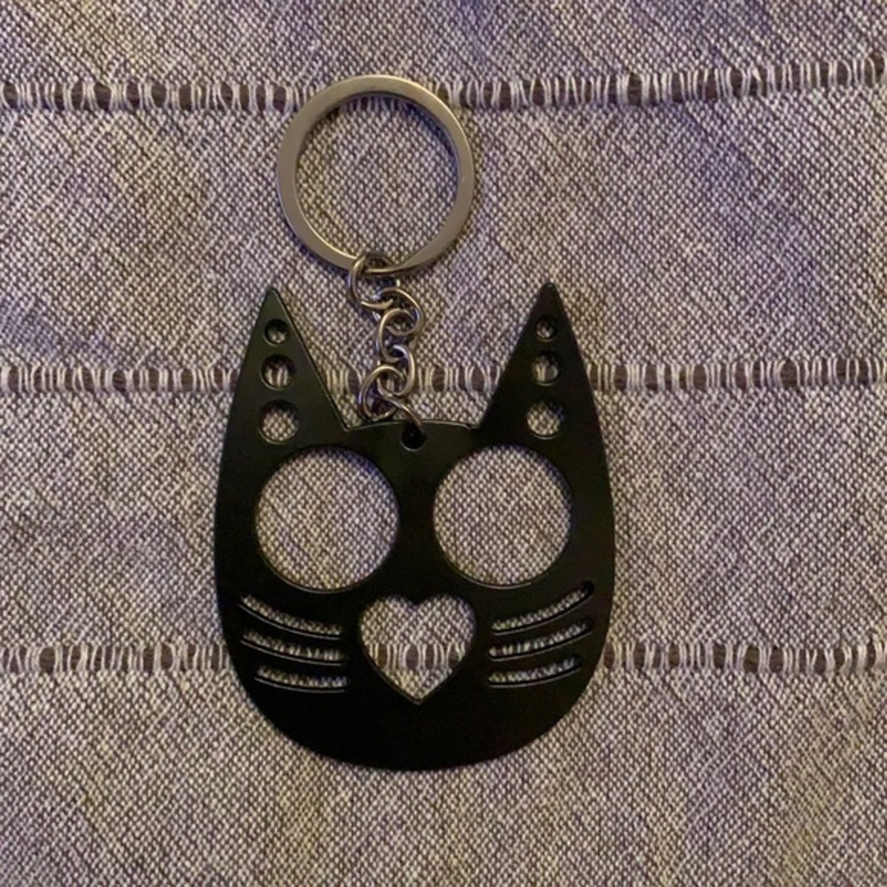 Kitty keychain.